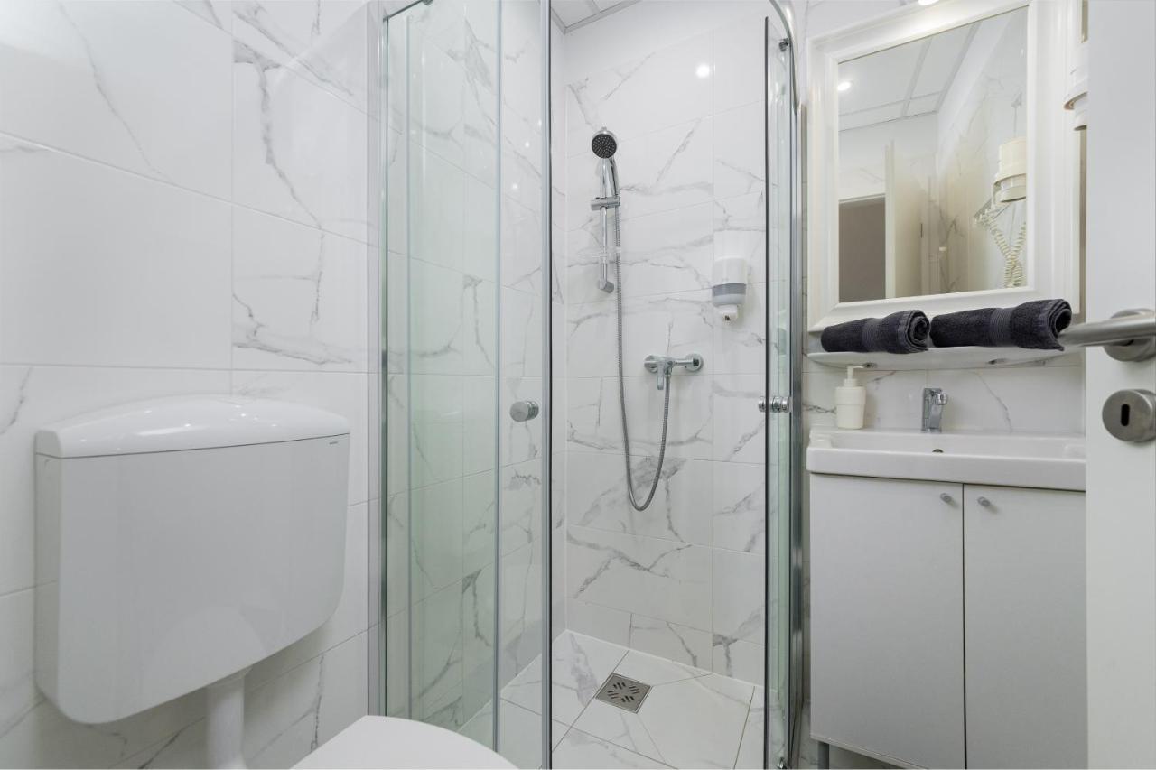 Vp12 Apartments Budapest Eksteriør bilde